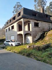 Maison à Mos. Casa en construcción en venta en mos