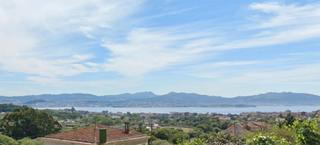 Residential Plot in Darbo. Se vende finca edificable con proyecto y vistas al mar en cangas