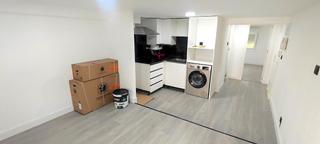 Studio à Casablanca - Calvario. En venta entreplanta ideal para aunar trabajo y vivienda