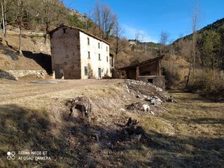 Masia a Castell de l�Areny. Finca r�stica castell de l�areny