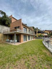 Chalet  N/a. Xalet a berga
