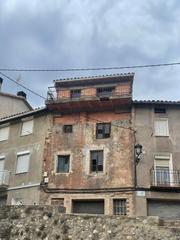 Maison  Carrer de natzaret. Casa a  la pobla de lillet