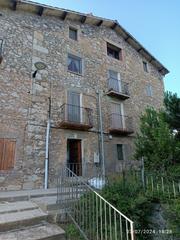 Pis a Guardiola de Berguedà. Pis a st corneli