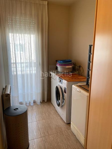 Foto 1b05683d-fa62-4f3c-a858-373e3878a9ff. Casa adossada amb calefacció aparcament a Puig-reig