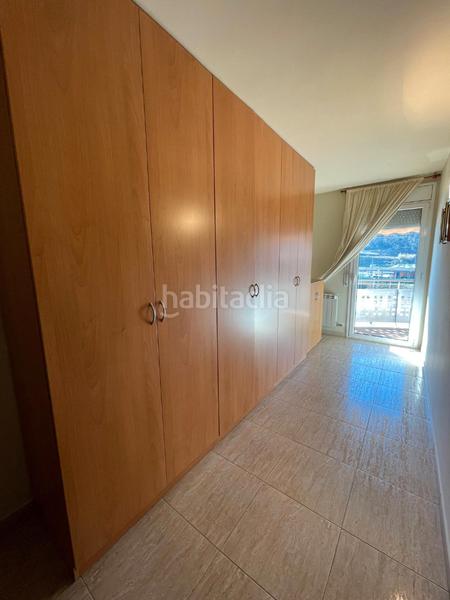 Foto f916af3f-832b-4144-b9c9-f6234a971f02. Casa adossada amb calefacció aparcament a Puig-reig