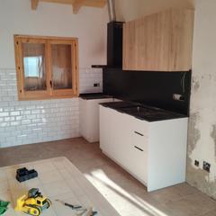 Masia a Guixers. Casa a guixes