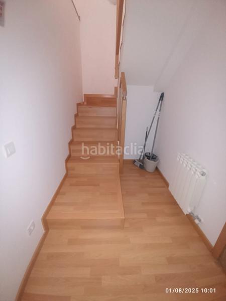 Foto f3b45648-ca32-4ed4-98d2-6dcef5d27252. Alquiler piso pis a en Berga