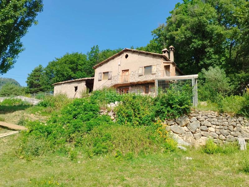 Foto 4e5ff6b8-1716-466c-b323-4e882b74f4f1. Casa masia rústica a en Vallcebre