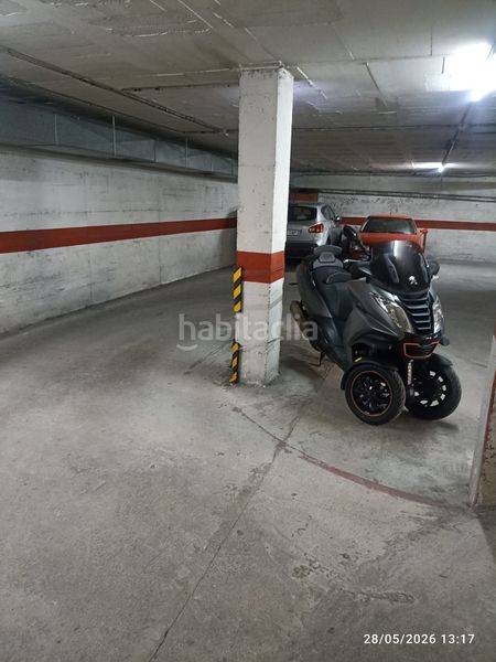 Foto 4634094d-01b8-4c1c-b967-e2b7c5b720aa. Aparcament cotxe a Berga
