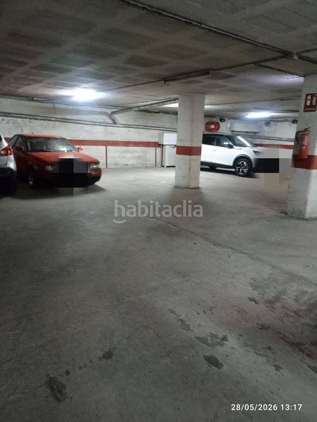 Foto 81fe8e9e-b334-456c-a13f-bf17f952a612. Aparcament cotxe a Berga