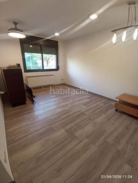 Foto f48536e0-c2a9-4aeb-9085-1bccc242198d. Pis a Avià