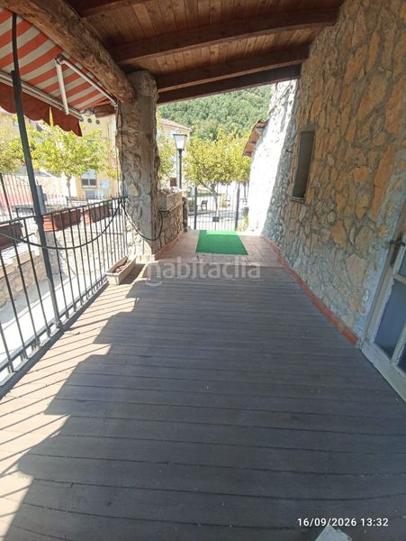 Foto 478324c4-cb65-41bd-bd71-1990b2cfb091. Casa  en venda a la rodonella-deal per habitatge i negoci en Cercs