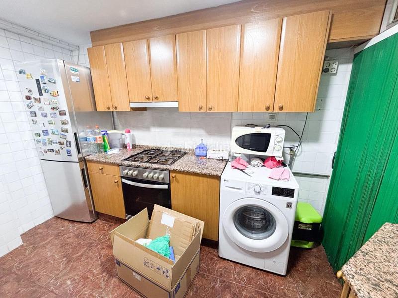 Foto d0e0d154-5ffa-4311-825c-c7c68fff47e6. Piso  en venta en Barrio Benicalap Valencia