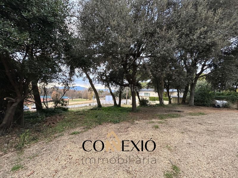 Foto 43c627fc-384a-40a9-86c4-412a95117697. Terreny residencial a Palau Girona