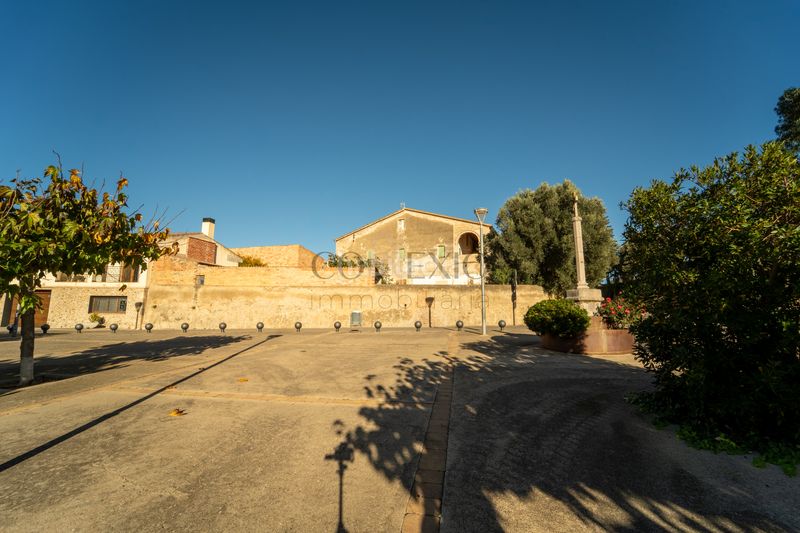 Foto 1c8e77e5-f6a3-450f-90a5-ebeeba7afe6a. Masia a carrer de dalt 8 a Pontós