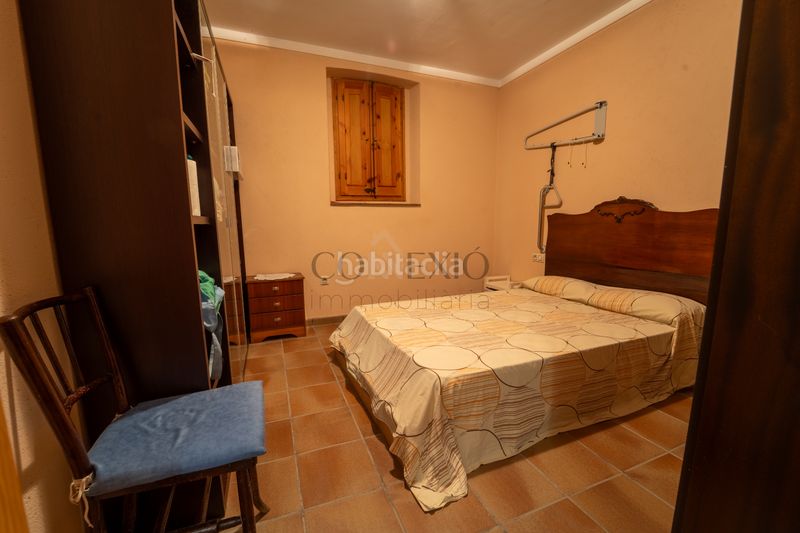 Foto ae19cc87-964b-476e-a3de-83486d47f0f3. Masia a carrer de dalt 8 a Pontós