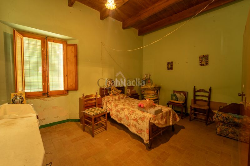 Foto af62cda6-5c8e-4b05-876b-bb83e4377b96. Masia a carrer de dalt 8 a Pontós