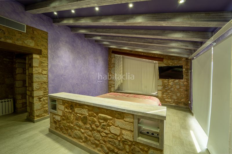 Foto c996b674-41aa-487a-886c-0f5abea6b859. Masia amb xemeneia calefacció aparcament piscina a Sant Joan de Mollet