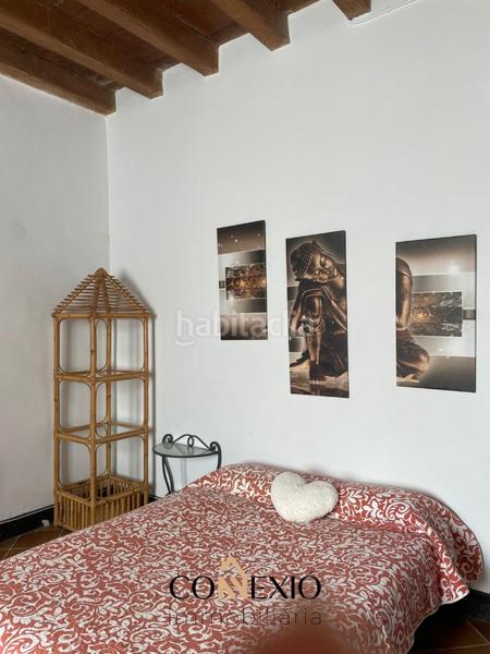 Foto 56500ecf-cbc4-489b-8e2f-37270cc00e22. Casa en plaça del verger 1 casa històrica en venda a , del segle xvi amb llicència turística en Osor