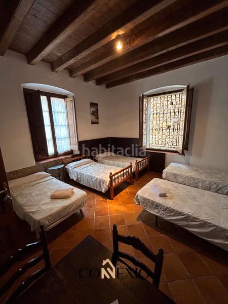 Foto 677490af-41bb-4b3f-86fe-e4440e6041b7. Casa en plaça del verger 1 casa històrica en venda a , del segle xvi amb llicència turística en Osor