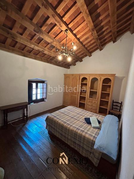Foto 797b5178-d666-4361-ad0d-a4292bcef09a. Casa en plaça del verger 1 casa històrica en venda a , del segle xvi amb llicència turística en Osor