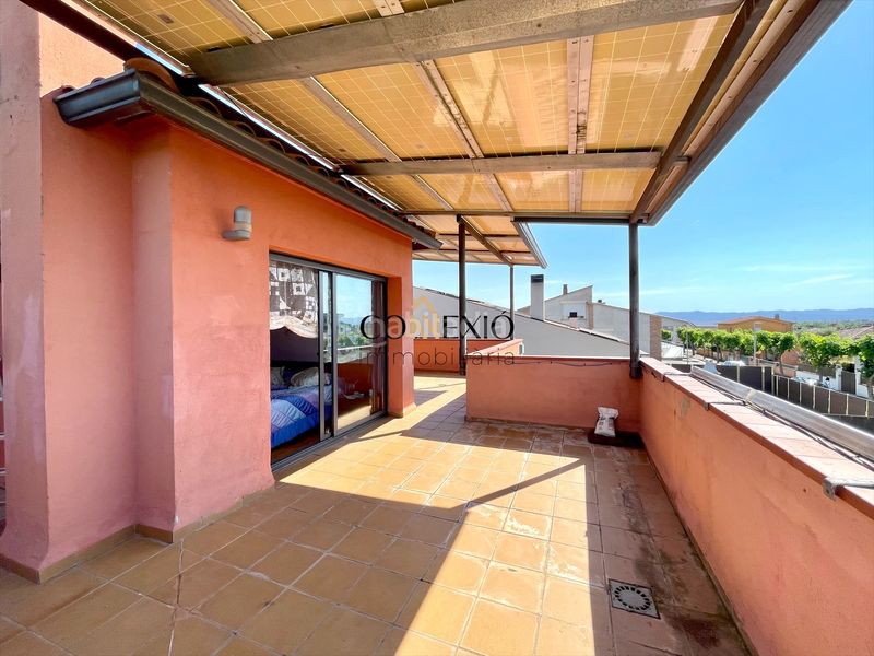 Foto edf6b89b-cb81-4694-a3ab-e3aeca53f329. Casa amb calefacció aparcament piscina a Aiguaviva