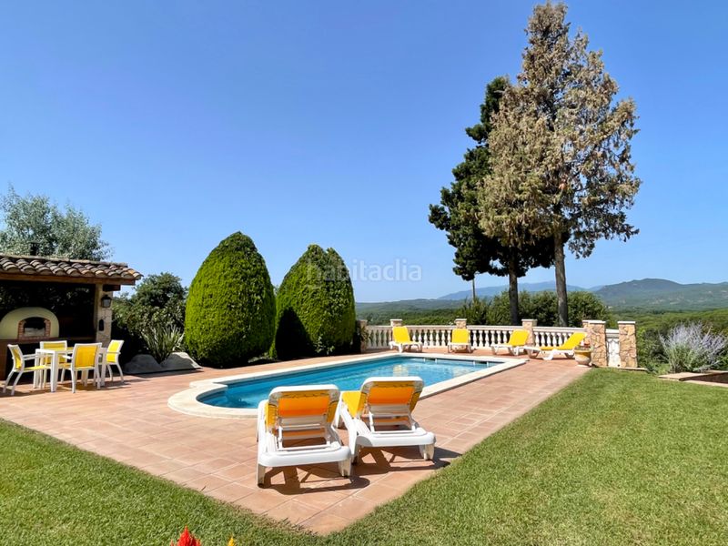 Foto 82ef1f65-7064-4606-b84f-21d4d8575c46. Casa amb xemeneia calefacció aparcament piscina a Riudarenes