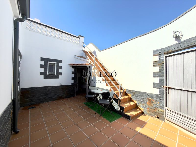 Foto 3a6390fb-43d7-4278-8a92-2f604dab80fb. Casa amb xemeneia calefacció aparcament a Sarrià de Ter