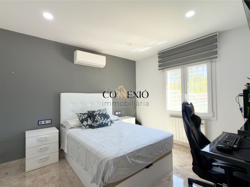 Foto 7e50f3e2-423a-4184-8d99-14c0e5b29009. Casa amb xemeneia calefacció aparcament a Sarrià de Ter