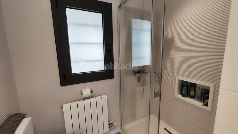 Foto 743dc6f9-c1f4-486f-8044-f5ea379e946d. Miete haus mit heizung parking in Baixador Castelldefels