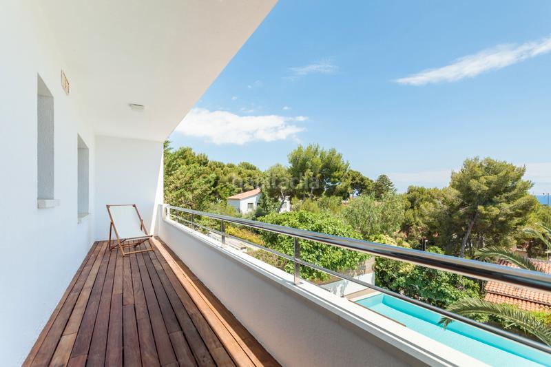 Foto 70cd9404-e0cb-4522-a210-7372708306af. Alquiler chalet en Montmar Castelldefels