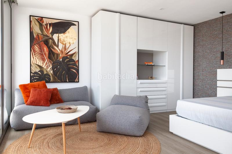 Foto 32100547-3e0b-4431-b9a9-ae0b4fe8eb7d. Lloguer xalet amb calefacció aparcament piscina a Castelldefels