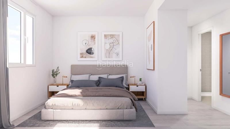 Foto ff06a53d-ba91-409d-b436-9ec7395e72d7. Flat 128m<sup>2</sup> in calle japón 20 in colores - entreparques Sevilla