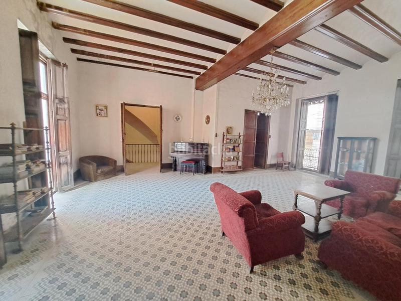 Foto 34b33363-9a3d-46da-bc54-cc71ab4291bf. Casa  señorial en venta en zona centroayuntamiento. en Carcaixent