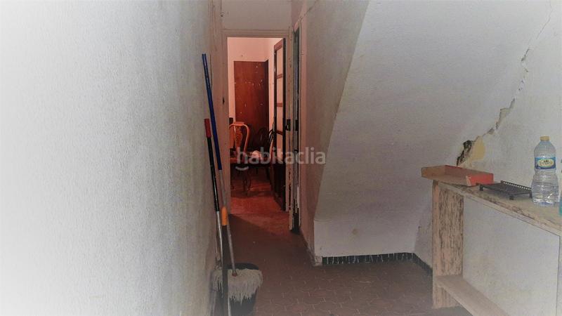 Foto ec0d8793-3a79-4f92-9b5c-ddca71521cc5. Casa  céntrica para reformar en Albuixarres Alzira