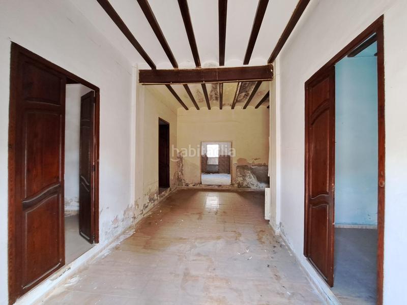 Foto e9f75437-4d4f-4790-b755-8c98aa188de5. Casa  en venta que forma esquina a dos calles en Alzira