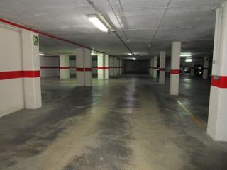 Aparcament cotxe a Tulell. Plazas de parking en venta