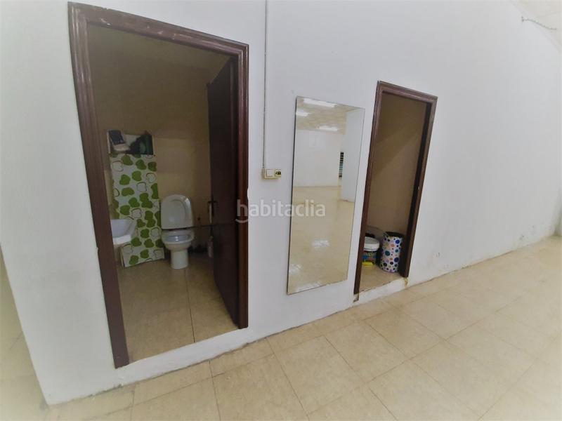 Foto 580fa94f-519b-47f9-8fc5-408ff5c62222. Alquiler local comercial estupendo local comercial diafano en Carcaixent