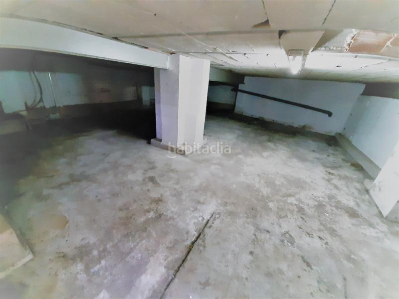 Foto ecb5ce7e-874f-4907-aca1-4d466b532365. Alquiler local comercial estupendo local comercial diafano en Carcaixent