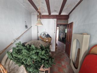 Casa adosada en Centre. Casaadosado de 3 plantas en el centro de alzira