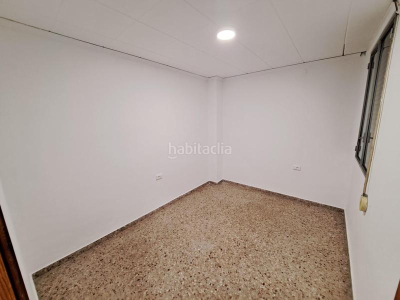 Foto 6256b06a-2966-40c8-a85b-6faa721b98f9. Casa  en venta con dos pisos altos y bajo comercial en zona centrica en Alzira