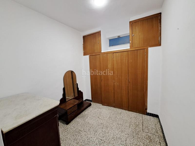 Foto 7bbba63f-5ebf-4ffe-95f0-efc363e89f3f. Casa  en venta con dos pisos altos y bajo comercial en zona centrica en Alzira