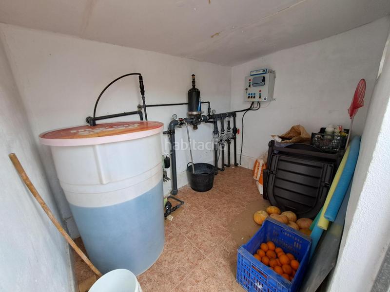Foto 3a4ee83c-ba41-439d-b757-17f2522f981c. Chalet se vende este estupendo chalet con 9.100 m2 de parcela en la barraca daigues vives en Alzira