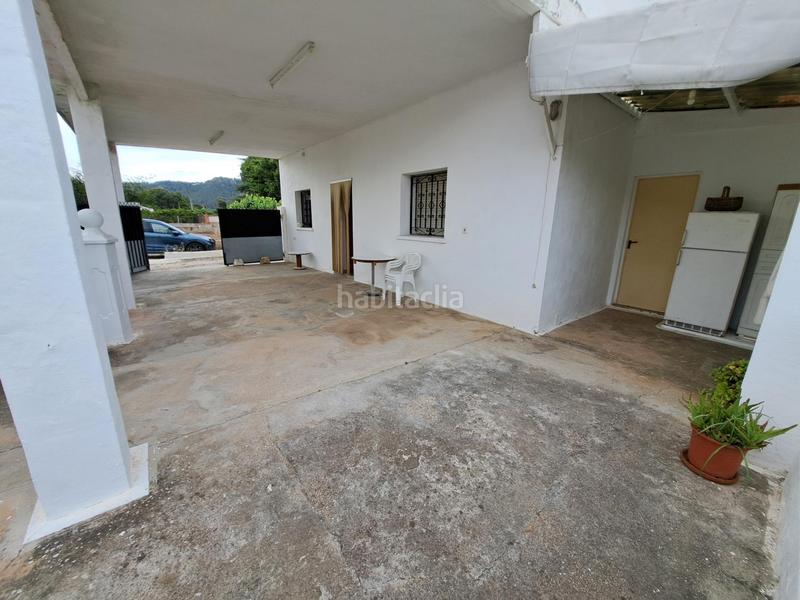 Foto 5d381758-feeb-4d8e-b15c-0c23ea8e6db3. Chalet se vende este estupendo chalet con 9.100 m2 de parcela en la barraca daigues vives en Alzira