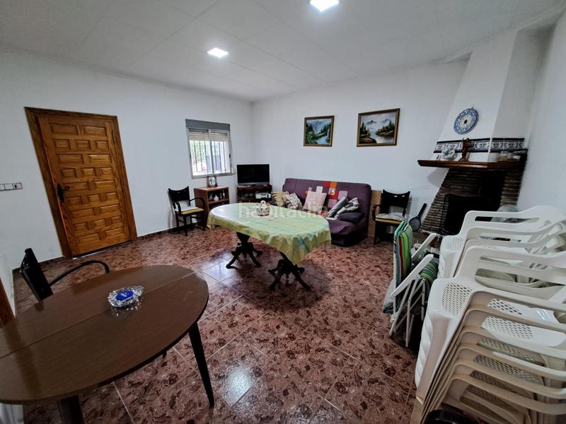 Foto 8711acee-70b3-4cc7-9e46-cc154e299c1b. Chalet se vende este estupendo chalet con 9.100 m2 de parcela en la barraca daigues vives en Alzira