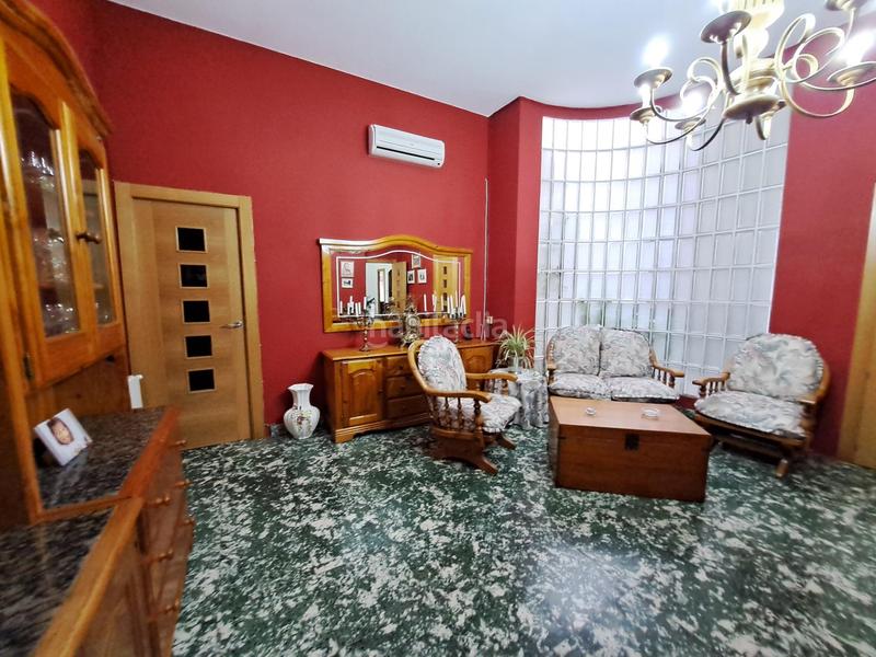 Foto 8e75bfea-7cea-4601-8ea1-1fa48117e720. Planta baja gran planta baja en venta en pleno paseo ubicación inmejorable en Carcaixent