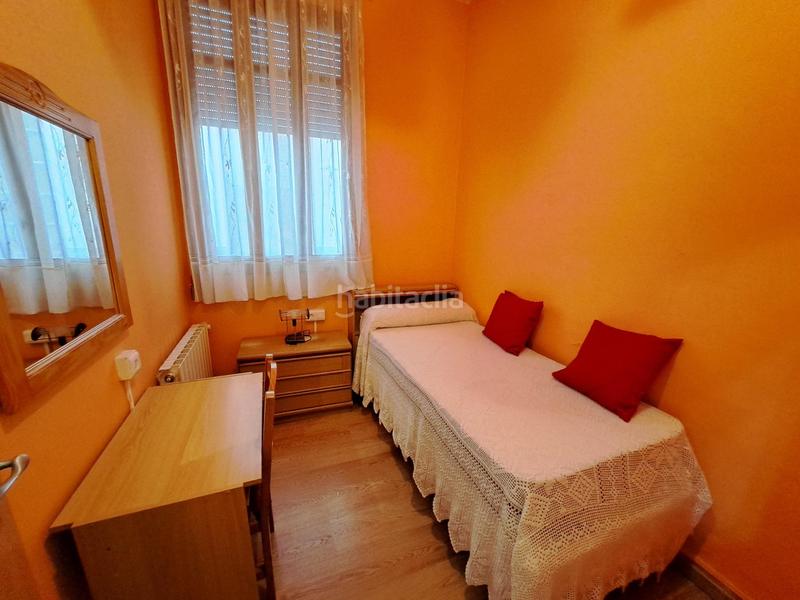 Foto aee01b8b-6d0d-401a-8cdf-1b20766fb998. Planta baja gran planta baja en venta en pleno paseo ubicación inmejorable en Carcaixent