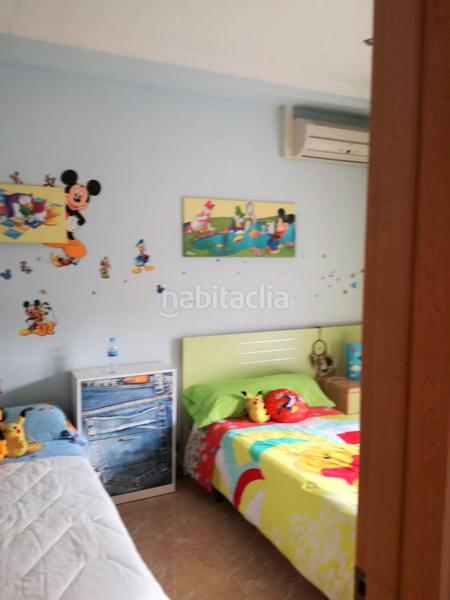 Foto ef2ab299-94ed-4ed4-9e49-c81871448865. Casa excelente casa reformada de 4 habitaciones con garaje privado. en Carcaixent