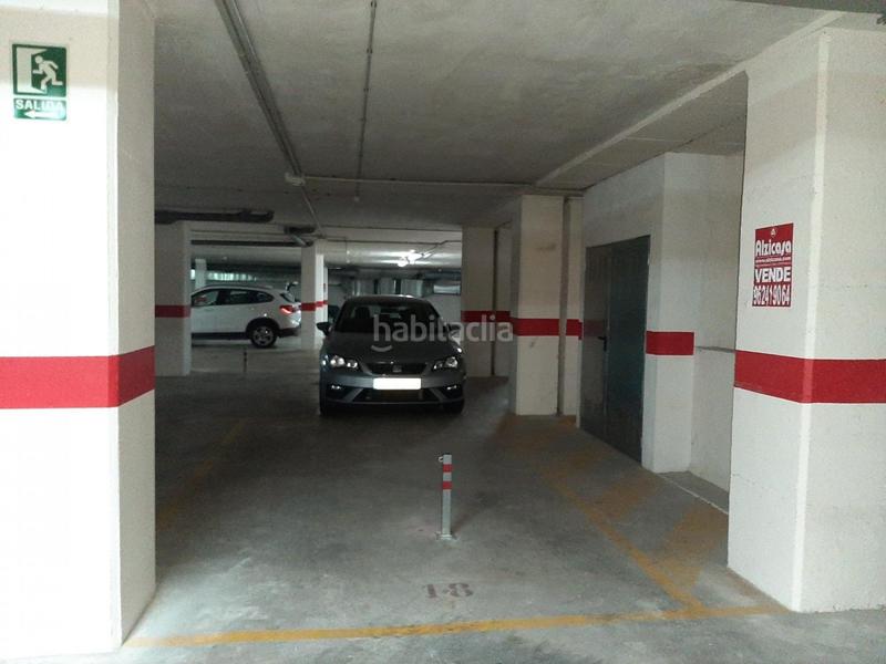 Foto f33ed72c-d87d-4a2f-8630-ff43046cd244. Aparcament cotxe a Tulell Alzira