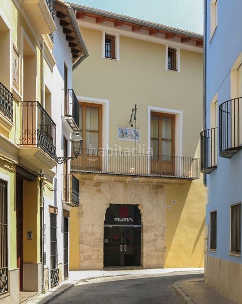 Foto 17e418ea-00a3-42ae-939c-a25414bf5658. Casa edificio para reformar en Sants Patrons Alzira
